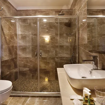 Hotell The White Orient