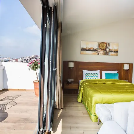 The White Orient Hotel