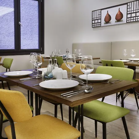 The White Orient Hotell 4*