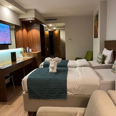 Otel The White Orient
