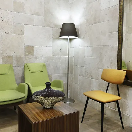 Hotel The White Orient