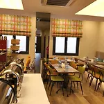 The White Orient 4* Стамбул
