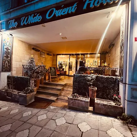 The White Orient ホテル 4*